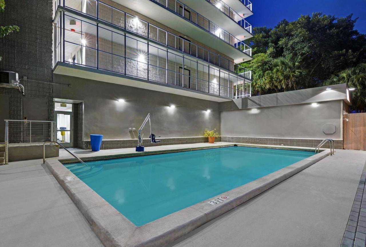 Motel 6-Cutler Bay, Fl Buitenkant foto