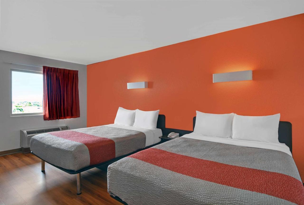 Motel 6-Cutler Bay, Fl Buitenkant foto