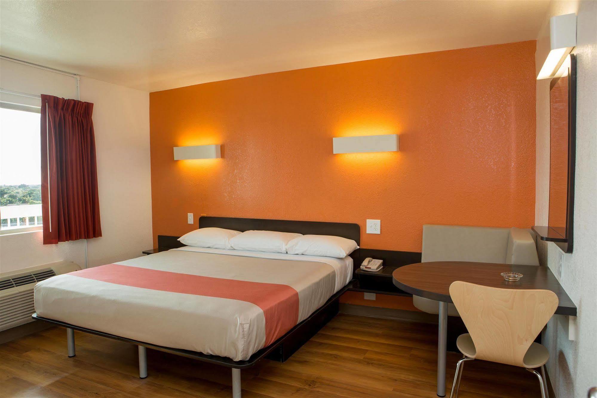 Motel 6-Cutler Bay, Fl Buitenkant foto