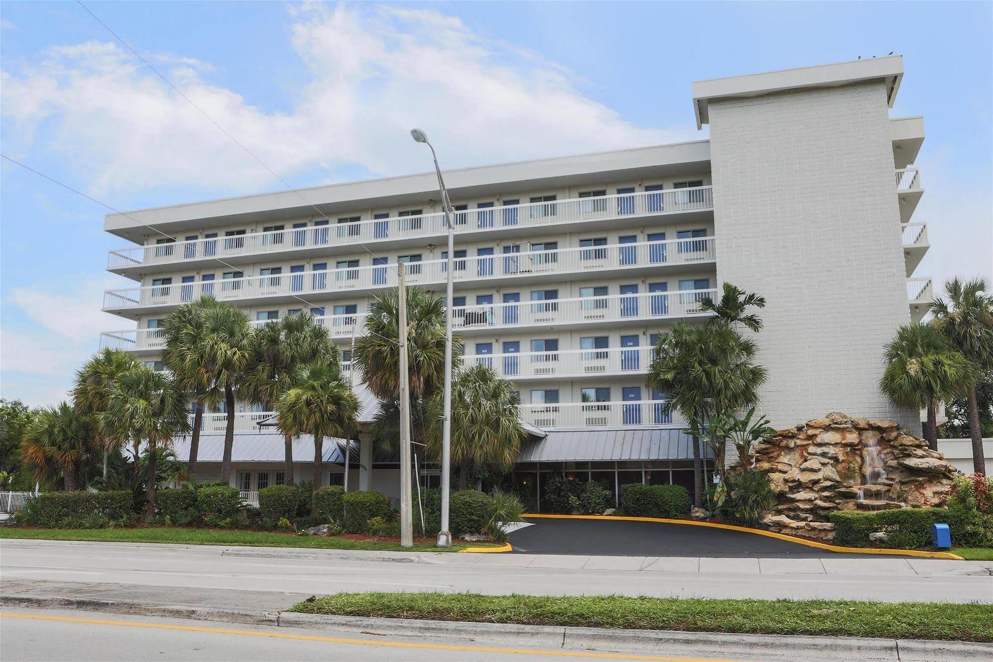 Motel 6-Cutler Bay, Fl Buitenkant foto