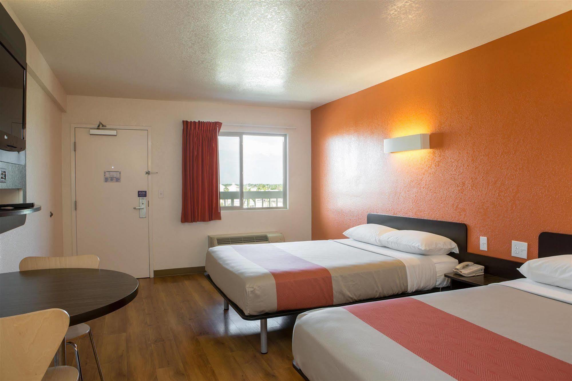 Motel 6-Cutler Bay, Fl Buitenkant foto